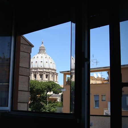 Vatican Balcony Apartment โรม ภายนอก รูปภาพ